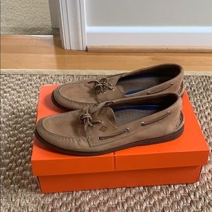 Sperry’s